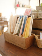 Paire de chandelles blanches artisanales