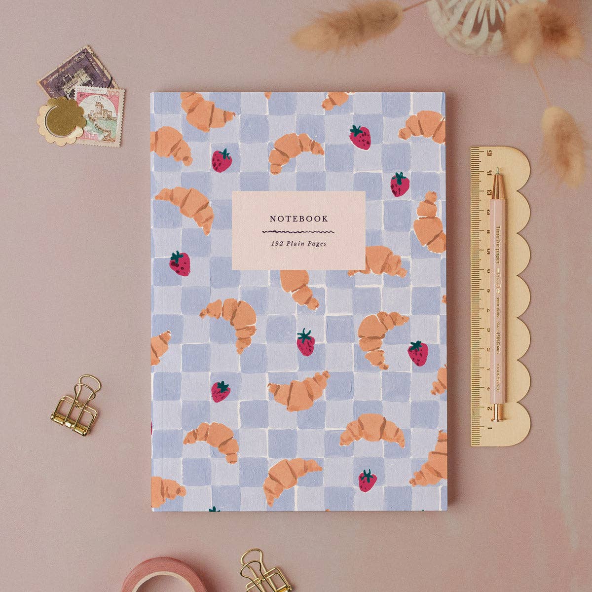 Carnet – Croissants & fraises